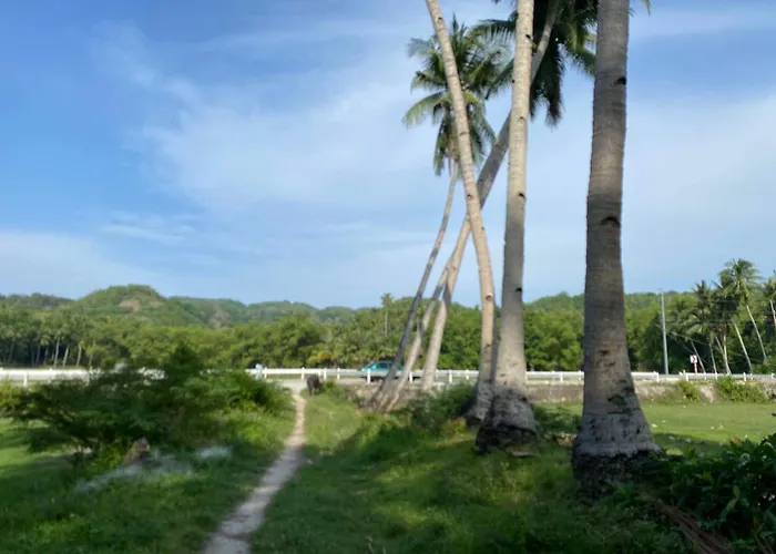 Destiny Rainbow Beach Resort